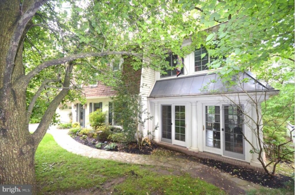 1104-bellemore-rd-baltimore-md-21210-homes-for-cash-fast-closing